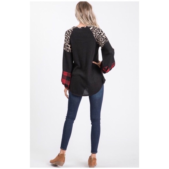 SOLD OUT - Picture 6 of 6